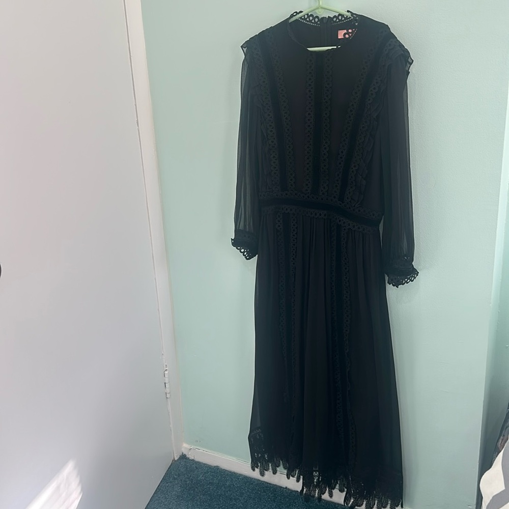 Elegant Black Lace Trim Dress